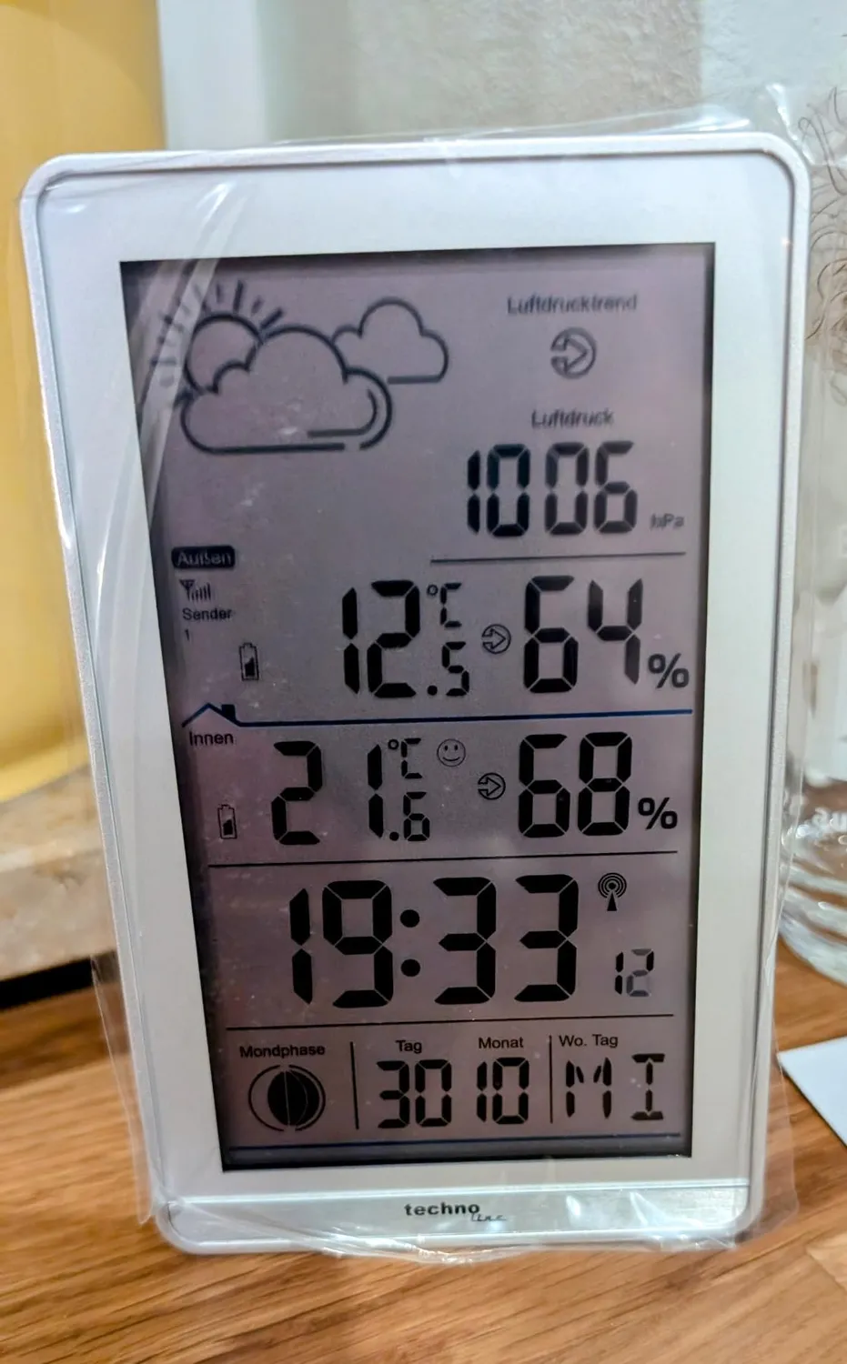 Technoline WS 9218 Wetterstation mit Außensensor DCF