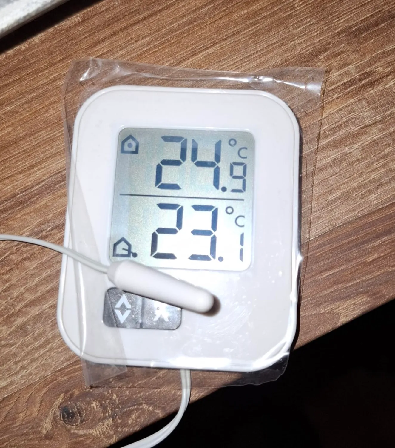 TFA Dostmann Moxx 30.1043 Thermometer weiß digital
