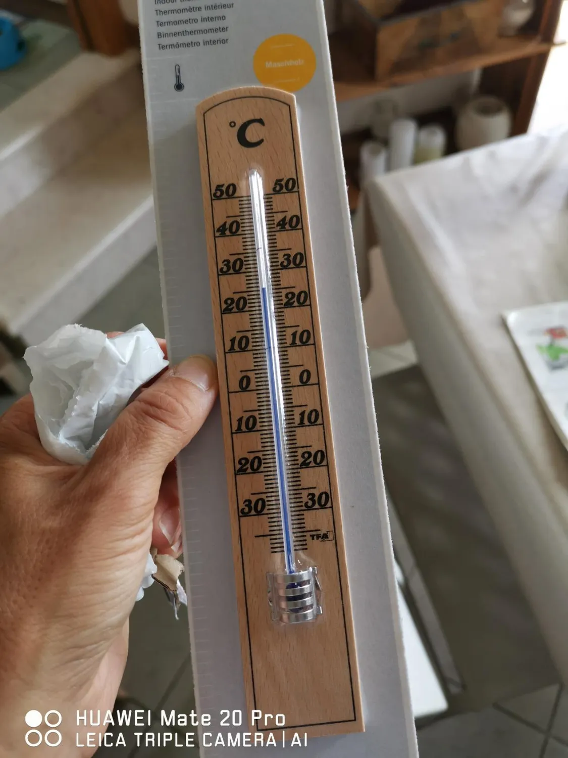 TFA Dostmann 12.1004 Innenthermometer Holz 1 Stück genau
