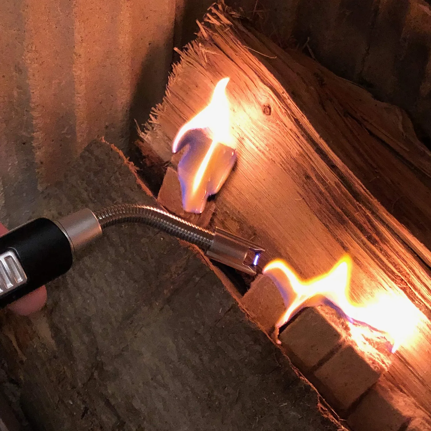 TFA Dostmann Stabfeuerzeug Lichtbogen USB schwarz