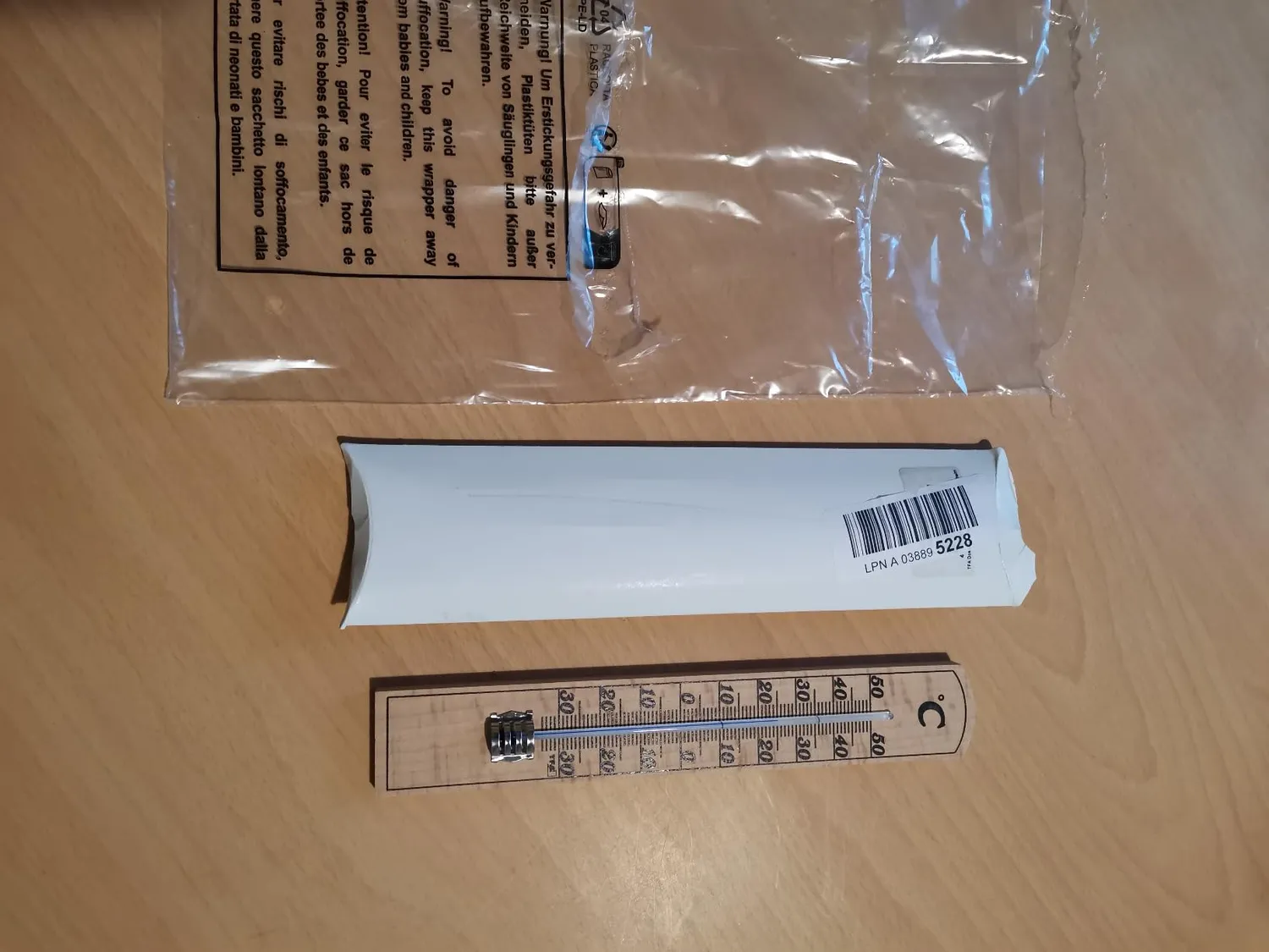 TFA Dostmann 12.1004 Innenthermometer Holz 1 Stück genau