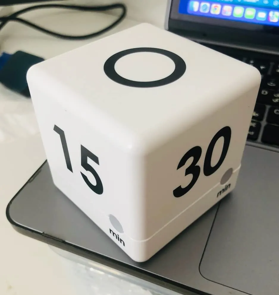 TFA Dostmann Cube Timer 38.2032.02 weiß digital