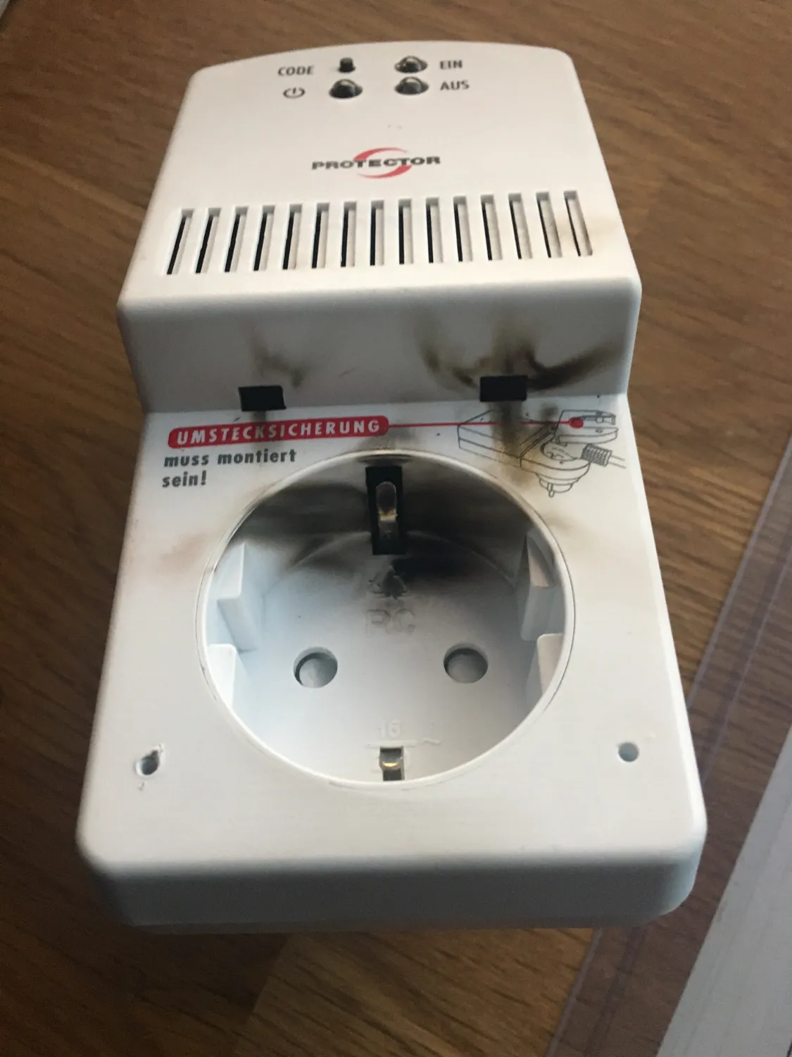 Protector AS-5120 Funk-Abluftsteuerung Weiß 1800W