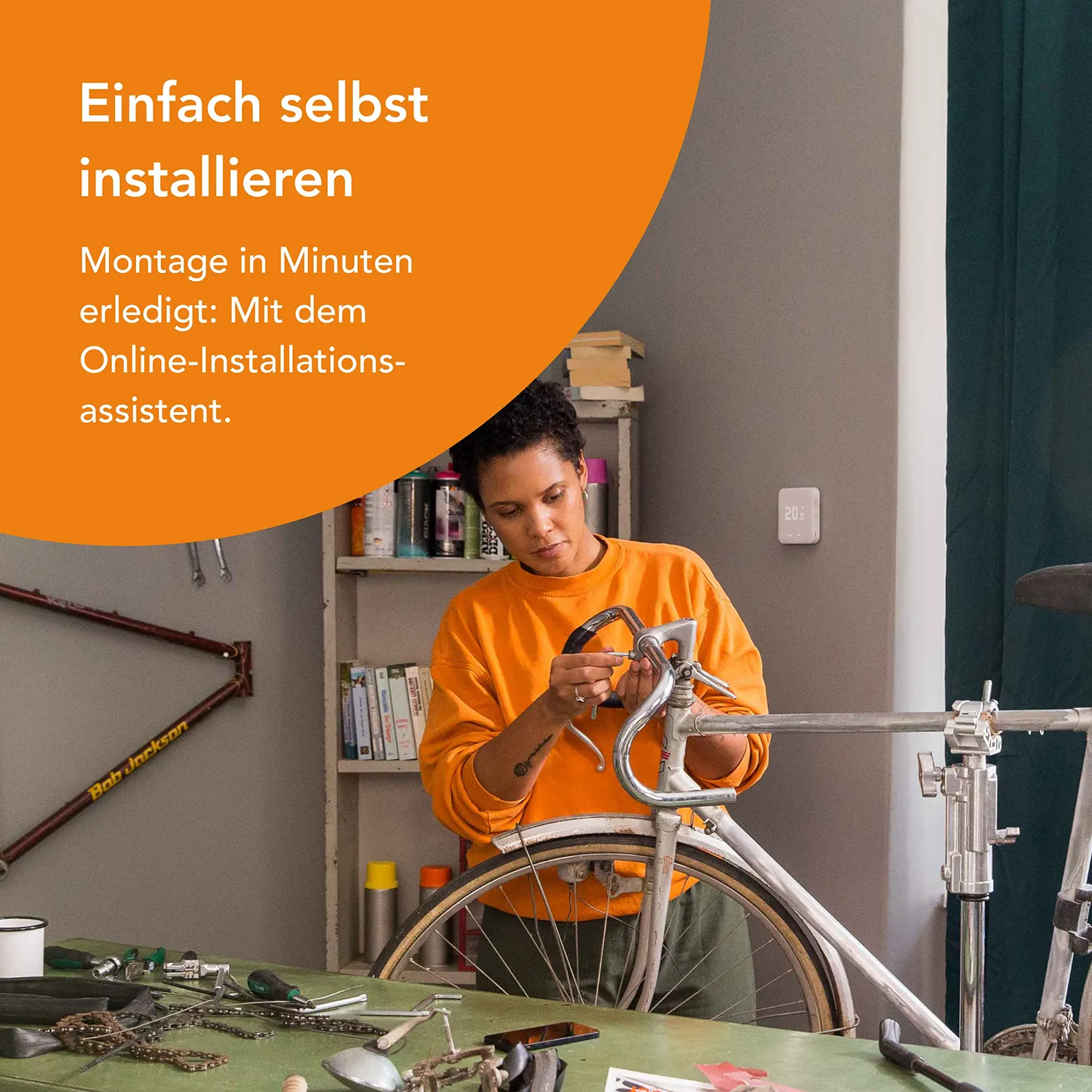 tado° V3+ Funk Thermostat Starter Kit mit Standfuß