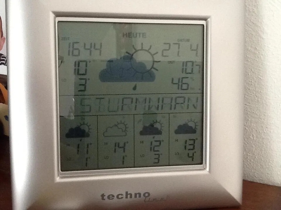 Technoline WD 9000 Wetterstation mit 5-Tage-Prognose