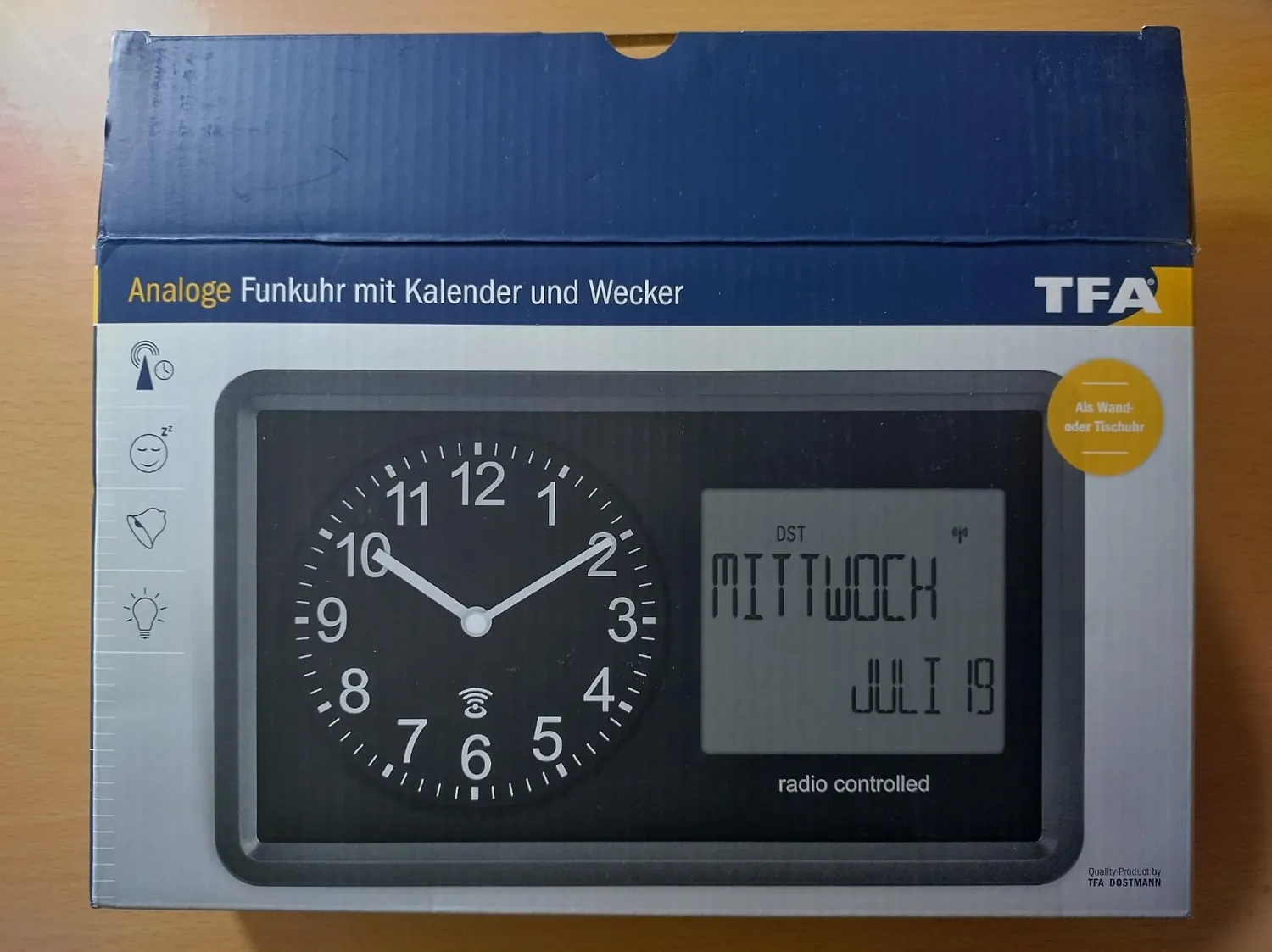 TFA Dostmann 60.3552.01 Funk-Tischuhr analog schwarz Kalender