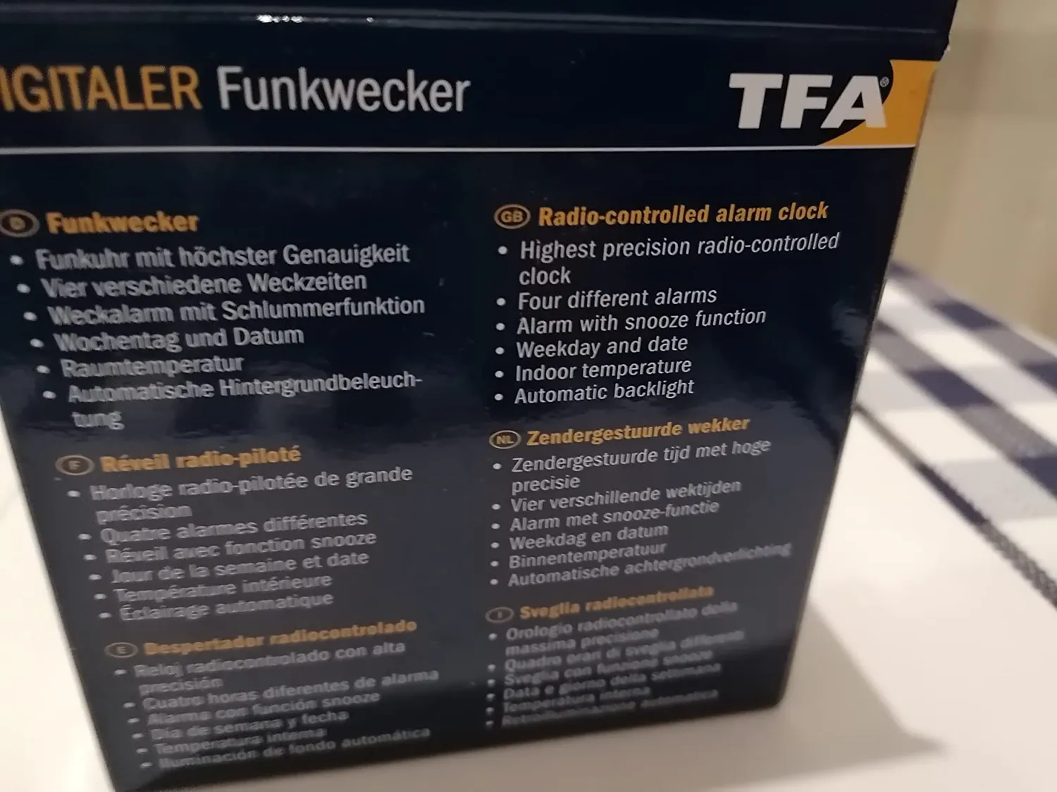 TFA Dostmann 60.2536 Funk-Wecker schwarz mit Batterien