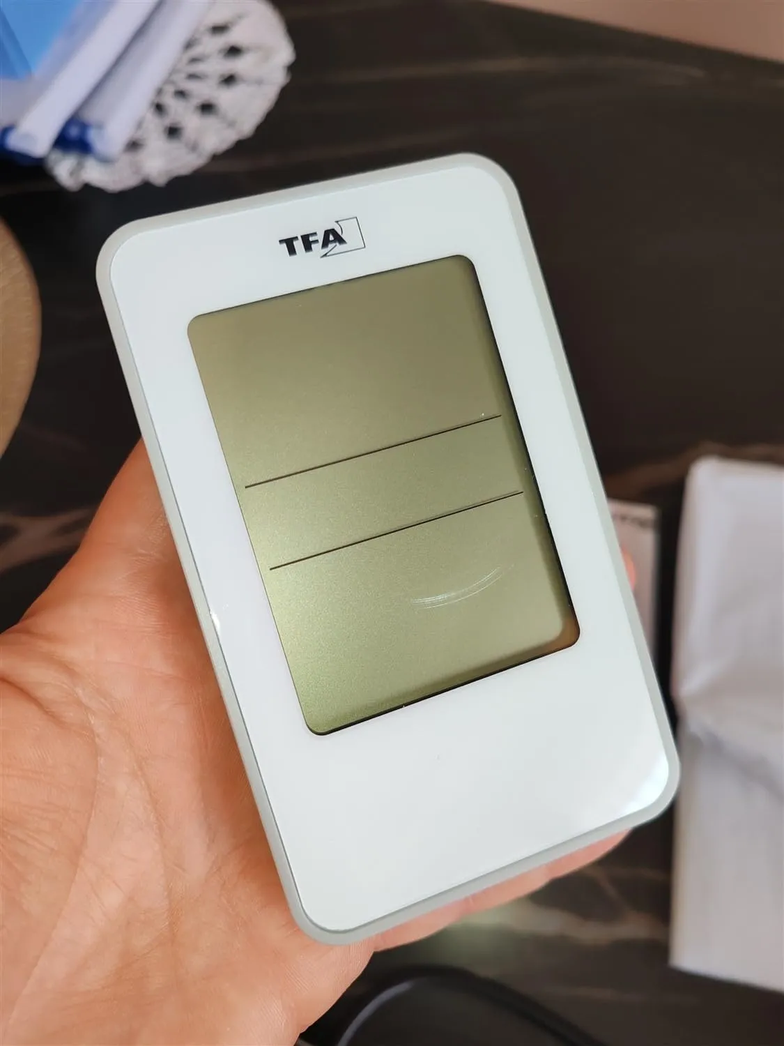 TFA Dostmann 30.5057 Thermo-Hygrometer weiß Schimmel