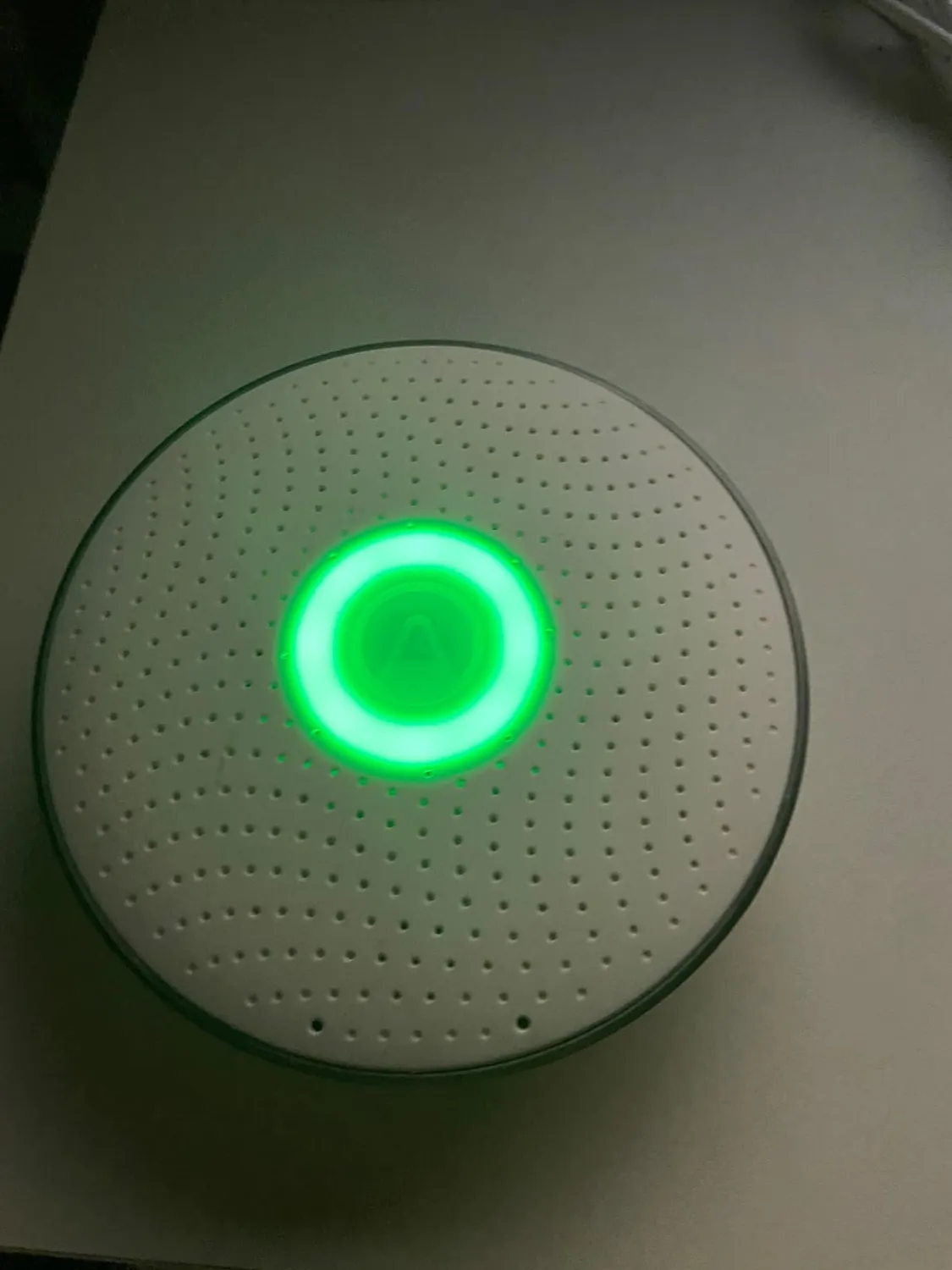 Airthings 420 House Kit Raumluftmonitor Radon VOC