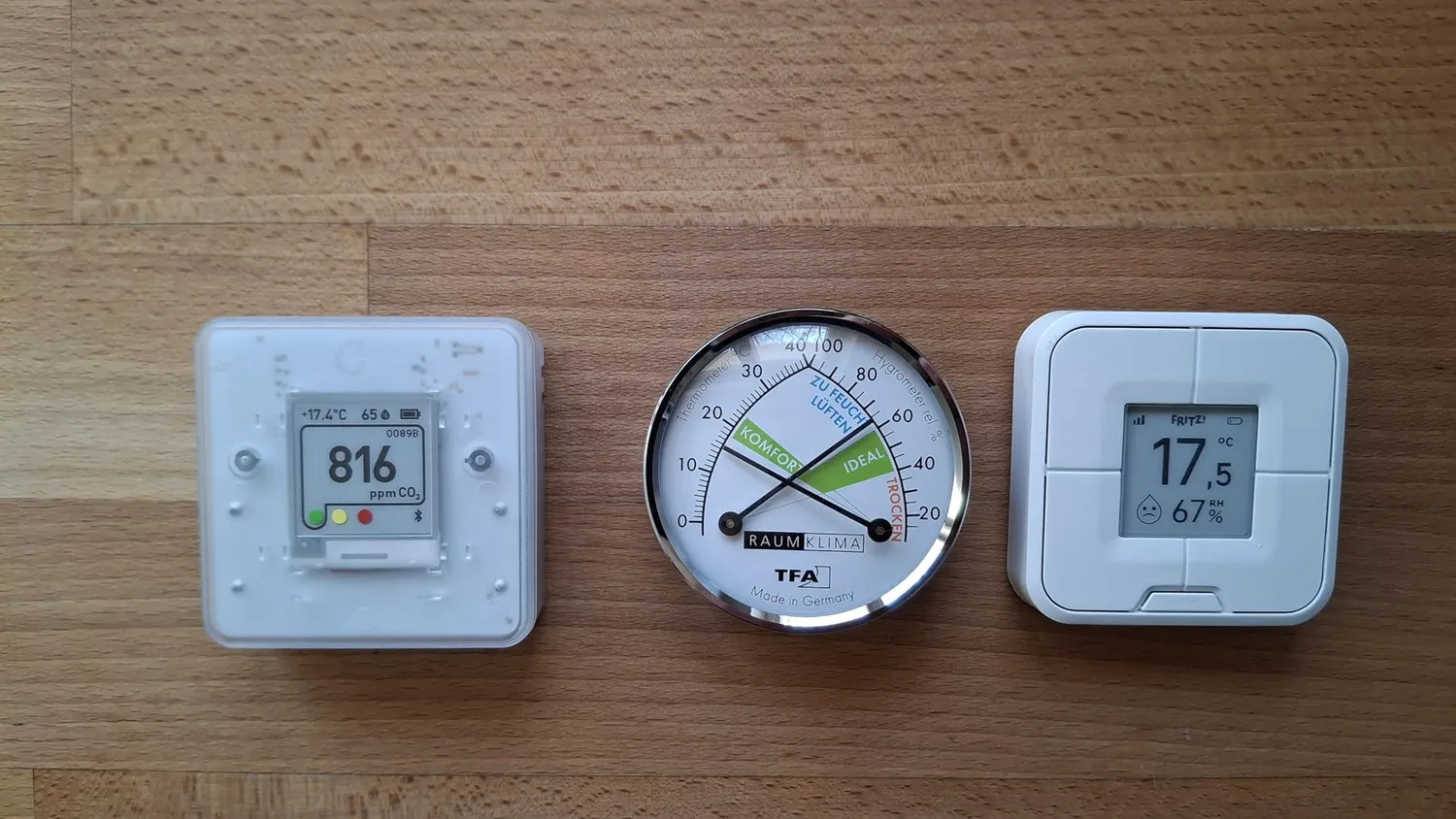 TFA Dostmann 45.2024 Thermo-Hygrometer analog Metallring