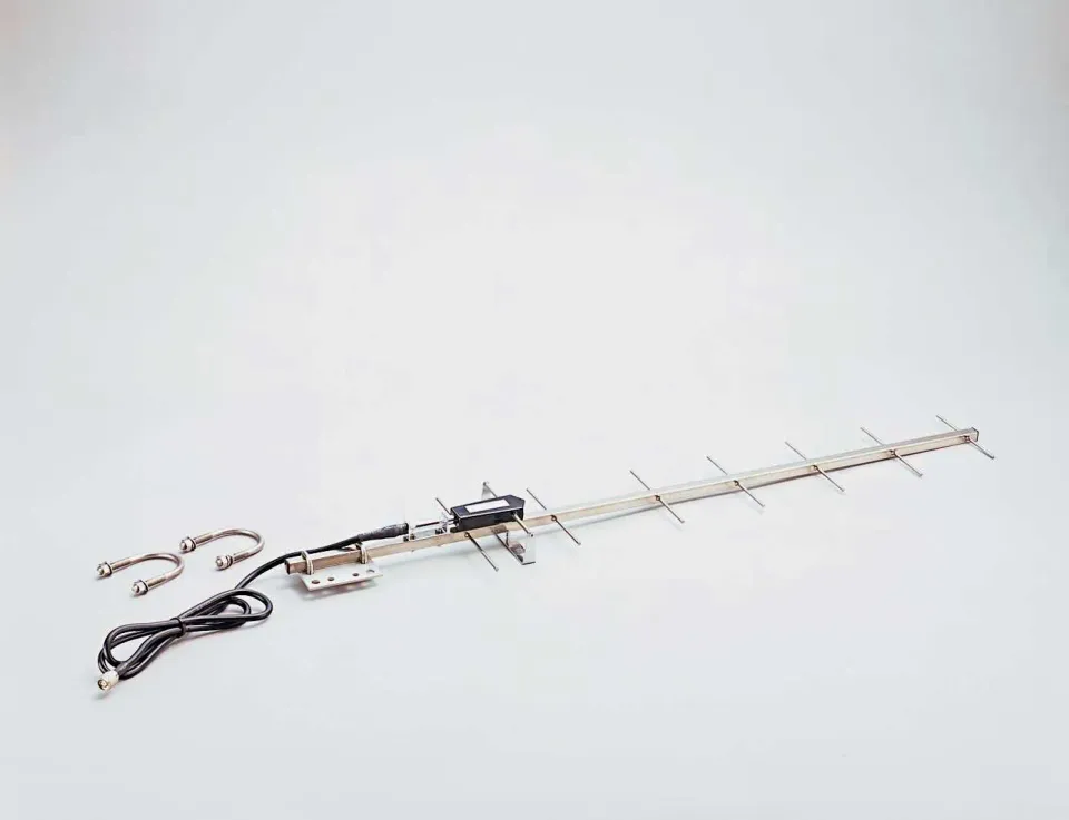 Davis 7660 Yagi-Antenne Long-Range-Repeater gerichtet