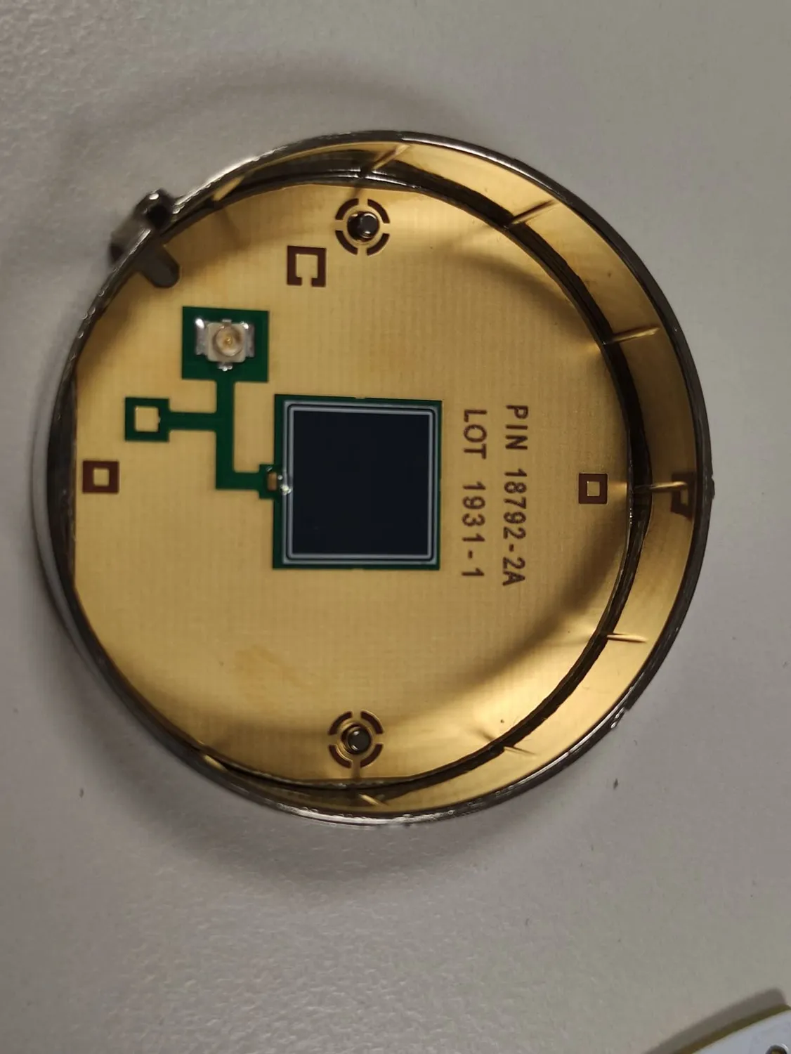 Airthings 2950 Wave Radon Messgerät App Lichtring