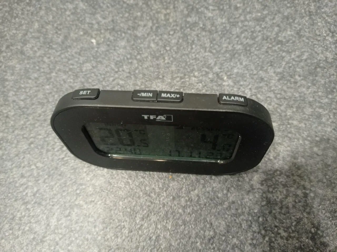 TFA Dostmann Cool@Home 30.3046.01 Funk-Thermometer schwarz Lüftungsalarm
