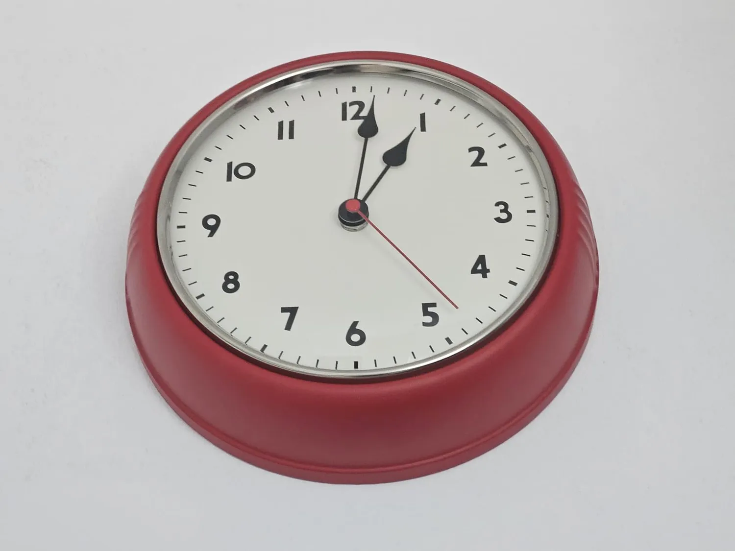 TFA Dostmann 60.3541.05 Funk-Wanduhr rot Metall 24 cm