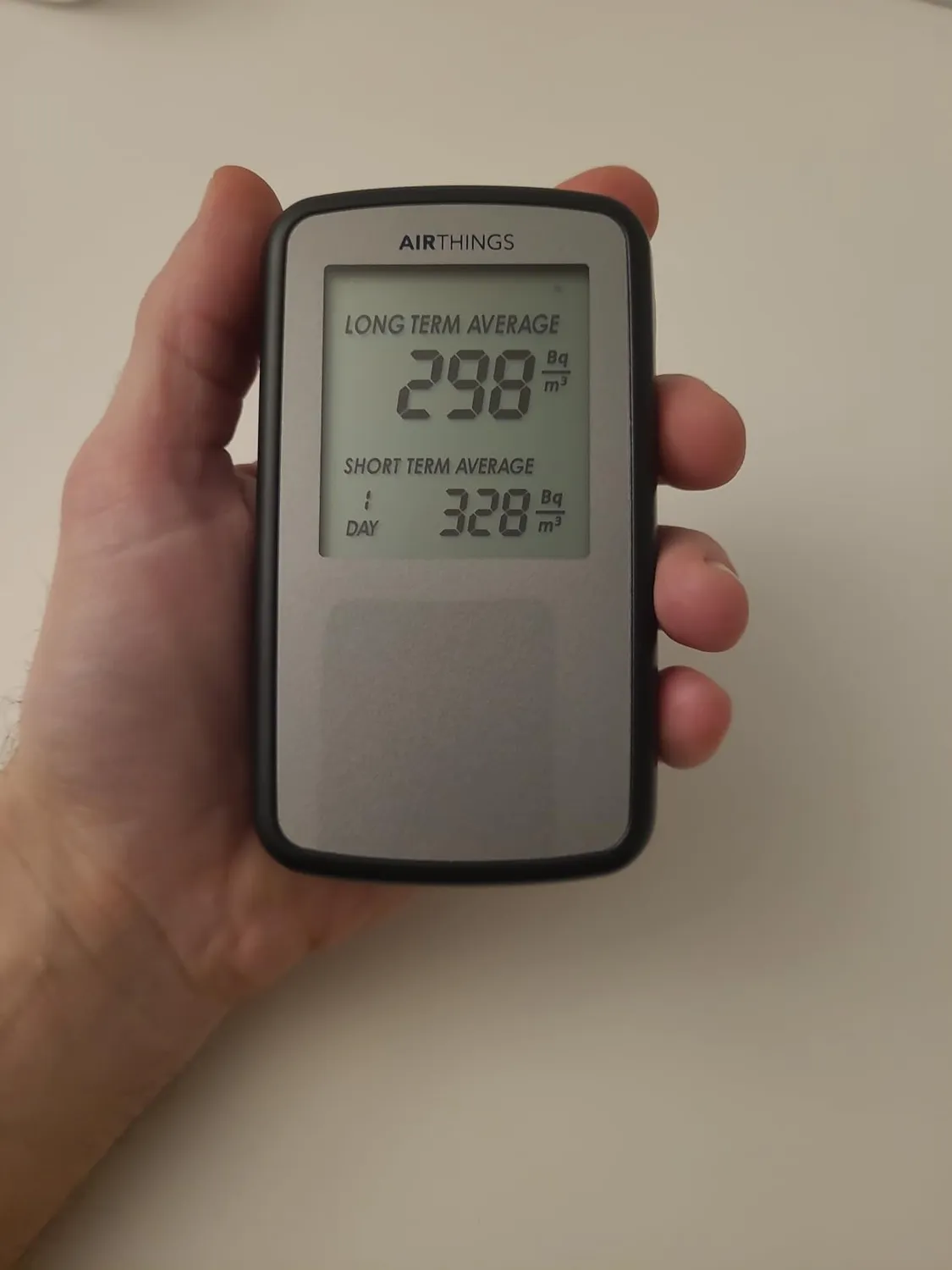 Airthings Corentium Home Radonmessgerät batteriebetrieben