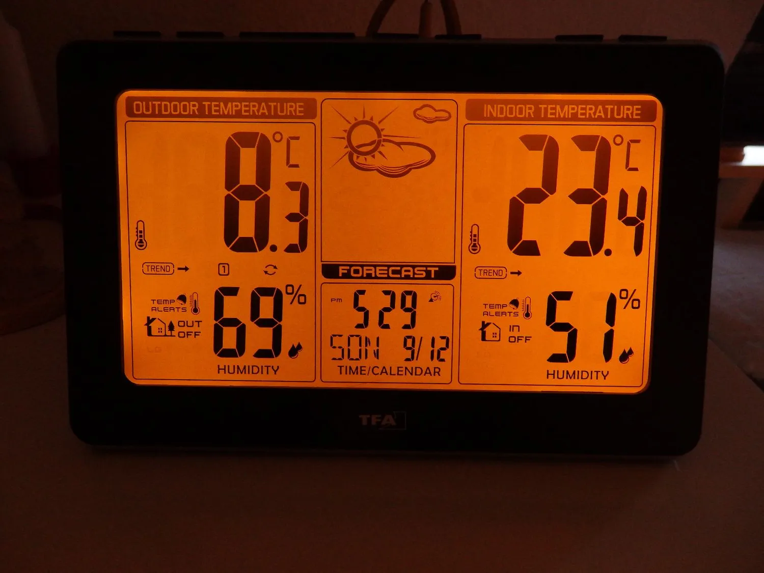 TFA Dostmann Mondo 35.1151.01 Funkwetterstation Bundle Batterien