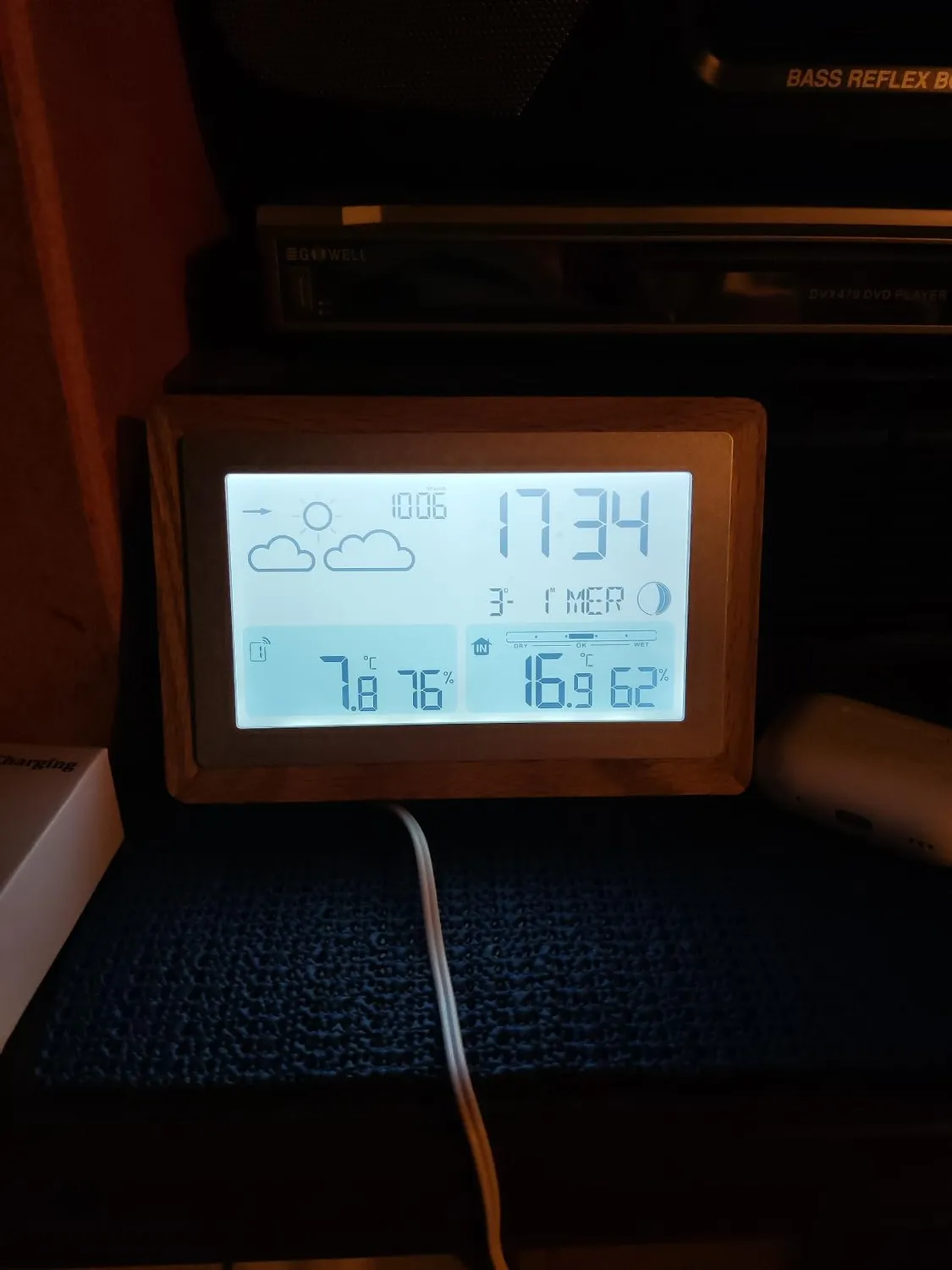 TFA Dostmann OAK 35.1167.54 Funk-Wetterstation Modern Holzrahmen