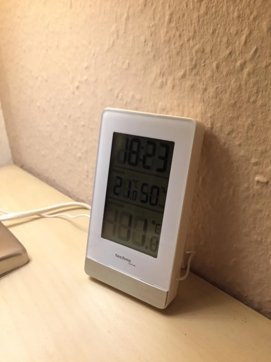 Technoline WS7039 Temperaturstation Kabelfühler weiß