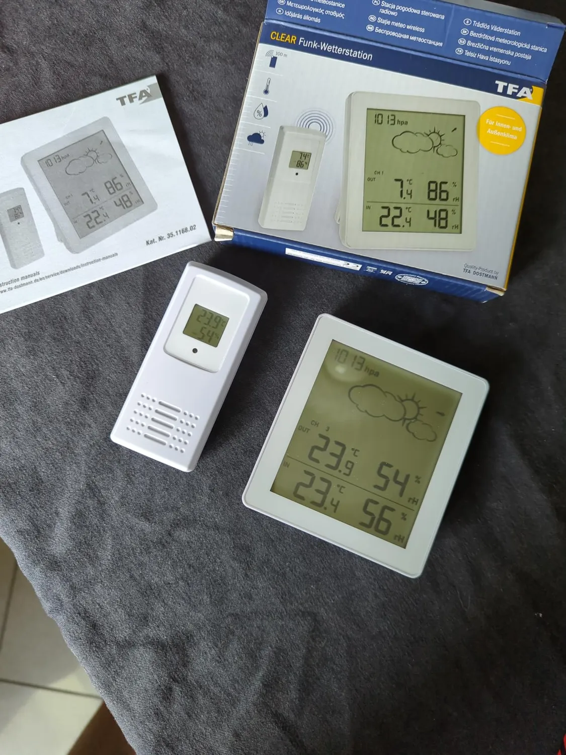 TFA Dostmann 35.1168.02 Clear Wetterstation weiß Funk